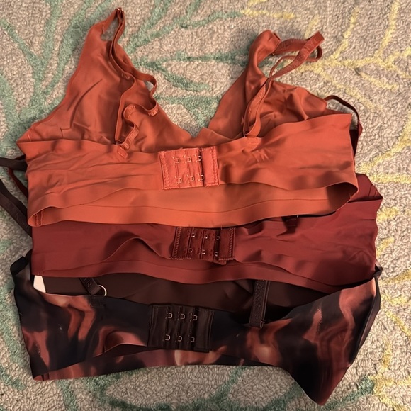 3-Pack Wirefree Bonded Micro Bra Danskin invisible support bras  s NWOT - Picture 2 of 6